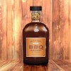 etiqueta adesiva quadrada personalizada com escrita BBQ afixada na garrafa para molhos
