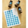 etiquetas ideais para personalizar e identificar produtos. Potes com etiqueta redondo azul de 25%. 